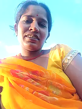 Hot Seema83 online show from October 2, 12:01 pm