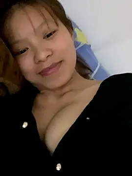 Snapshot of Mai_bb chatting on September 11, 4:07 pm Mai bb online show from September 11, 4:07 pm