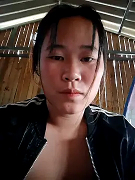 ALIENHR38 online show from November 8, 12:33 am