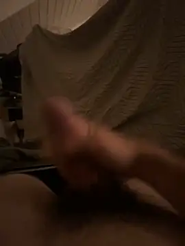 Snapshot of eltet12 chatting on September 10, 9:59 pm eltet12 online show from September 10, 9:59 pm