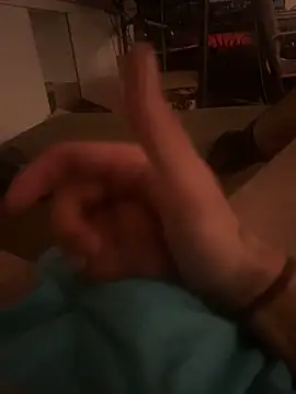 Snapshot of eltet12 chatting on September 20, 6:09 pm eltet12 online show from September 20, 6:09 pm