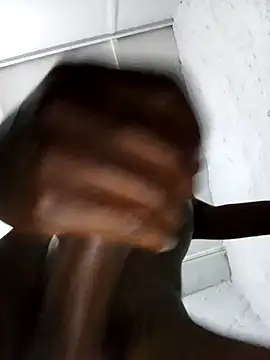 Everyda online show from January 8, 7:49 pm