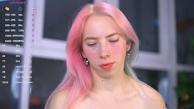 JuliannaWenger online show from November 22, 4:17 pm