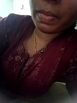 Snapshot of swetha01430 chatting on September 21, 5:31 am swetha01430 online show from September 21, 5:31 am
