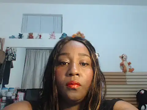 Snapshot of matilde_hot chatting on February 23, 5:05 am matilde hot online show from February 23, 5:05 am