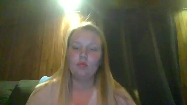 Snapshot of DomsSexDoll69 chatting on January 14, 3:12 am DomsSexDoll69 online show from January 14, 3:12 am