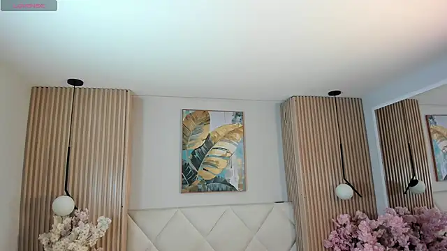 Mila Hank  online show from March 17, 12:08 pm