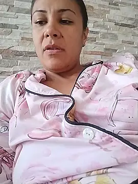 KittyHoleshot87 online show from September 11, 3:12 pm