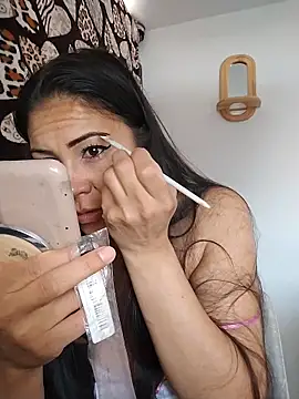 KittyHoleshot87 online show from February 27, 2:28 pm