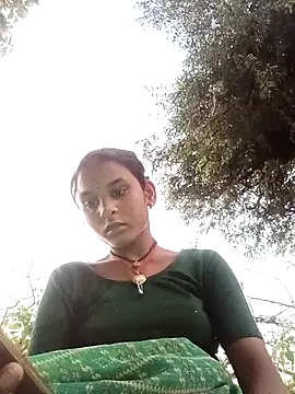 Idhika Jha online show from October 18, 12:28 pm