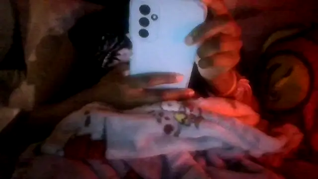 prettymaa online show from October 22, 5:52 am