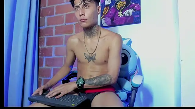 anaximandro hot online show from April 2, 8:56 am