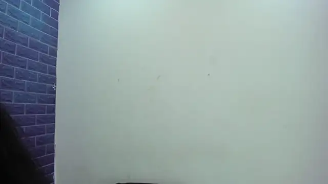 Cora 222 online show from September 25, 11:47 am