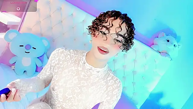 Snapshot of Nauthy_girl chatting on June 14, 12:40 pm Nauthy girl online show from June 14, 12:40 pm