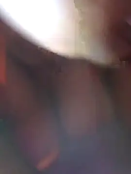 Snapshot of trickyOne chatting on February 4, 9:09 pm trickyOne online show from February 4, 9:09 pm