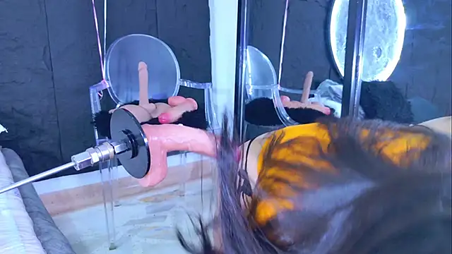 LizzyOlsen online show from February 3, 6:40 am