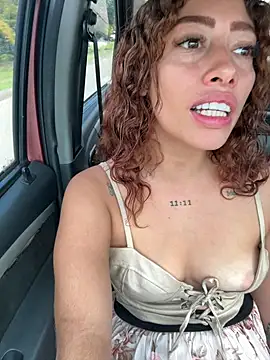 roxyrougee online show from January 17, 2:22 pm