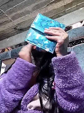 missashlyrosette online show from November 7, 7:41 am