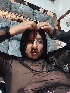 missashlyrosette online show from June 23, 1:14 am