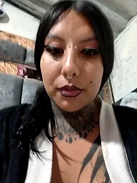 missashlyrosette online show from July 10, 11:40 pm