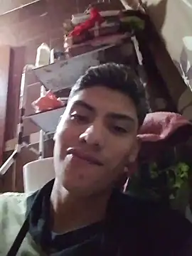 Snapshot of aispuro8505 chatting on February 23, 7:50 am aispuro8505 online show from February 23, 7:50 am