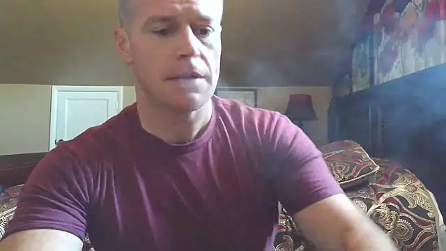 DILFiGuess11 online show from June 1, 1:24 pm