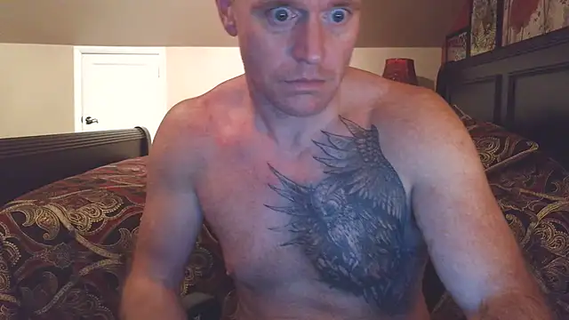 DILFiGuess11 online show from July 12, 8:05 am