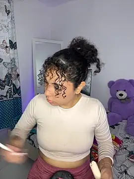 ViolettaMiller  online show from November 7, 1:11 pm