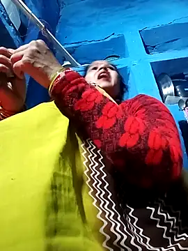 Jooli xx online show from December 19, 3:08 pm