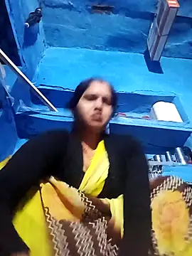 Jooli xx online show from April 10, 12:38 am