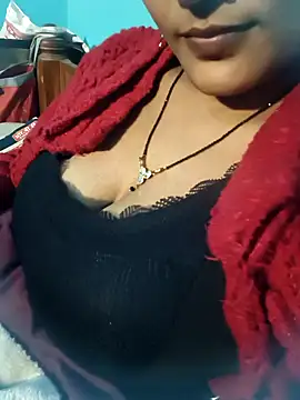 posewith online show from January 9, 3:15 pm