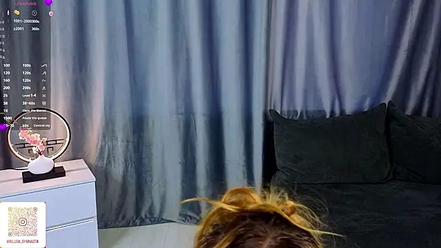 NaughtySeraphine online show from March 15, 5:13 am