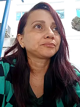 Snapshot of Amanda39 chatting on February 7, 2:32 pm Amanda39 online show from February 7, 2:32 pm