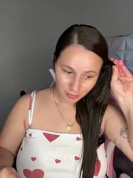 Snapshot of Abril1_gh chatting on February 6, 1:54 am Abril1 gh online show from February 6, 1:54 am