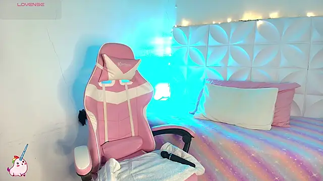 Snapshot of Abril1_gh chatting on February 11, 2:49 am Abril1 gh online show from February 11, 2:49 am