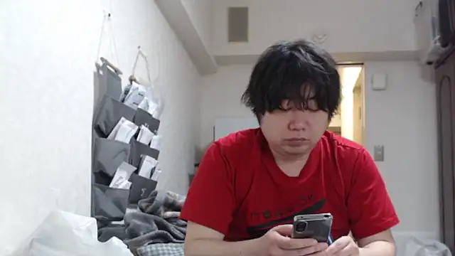 raterate555 online show from April 15, 4:41 am