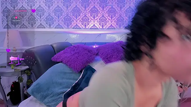 Snapshot of DaniCollinn_ chatting on February 19, 12:45 pm DaniCollinn online show from February 19, 12:45 pm