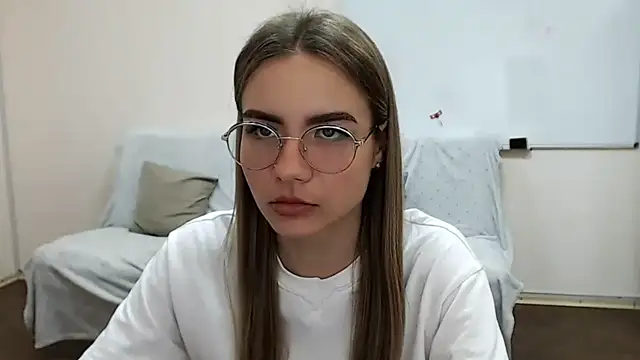 aSingleOne online show from October 23, 7:01 pm