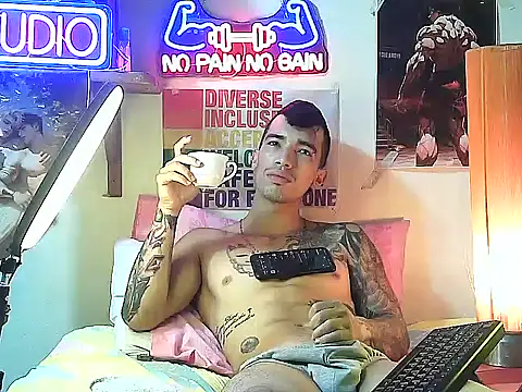 Strongcockfitness online show from September 26, 4:49 am