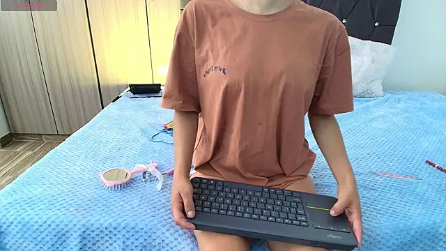 Ruby Whispers online show from October 22, 12:05 pm