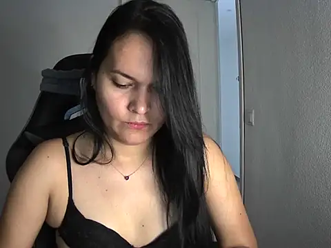 dulvolkova online show from October 14, 7:53 am