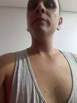 KianxxTeach online show from February 19, 1:23 am