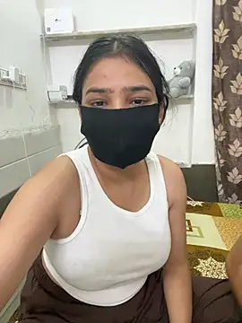 Snapshot of Sex_Queen_aaraya chatting on June 28, 7:03 am Sex Queen aaraya online show from June 28, 7:03 am