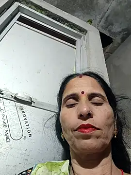 Hot liya54 online show from October 5, 7:45 pm