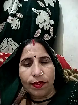Snapshot of Hot_liya54 chatting on March 28, 4:50 pm Hot liya54 online show from March 28, 4:50 pm