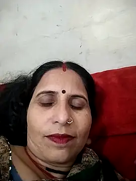 Snapshot of Hot_liya54 chatting on April 3, 7:28 am Hot liya54 online show from April 3, 7:28 am