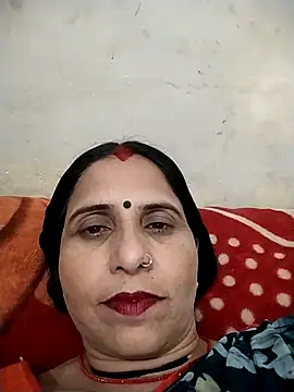 Snapshot of Hot_liya54 chatting on April 7, 5:02 pm Hot liya54 online show from April 7, 5:02 pm