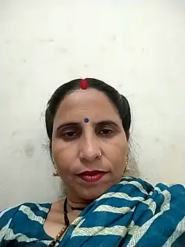 Snapshot of Hot_liya54 chatting on April 12, 11:26 am Hot liya54 online show from April 12, 11:26 am