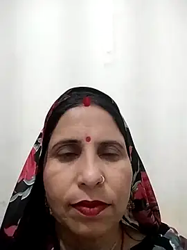 Snapshot of Hot_liya54 chatting on April 15, 4:47 pm Hot liya54 online show from April 15, 4:47 pm