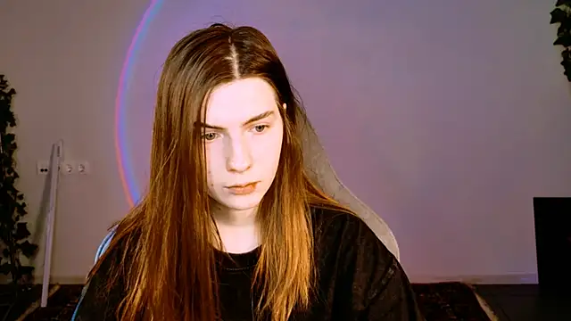 AliceCUNTach online show from November 29, 5:10 am